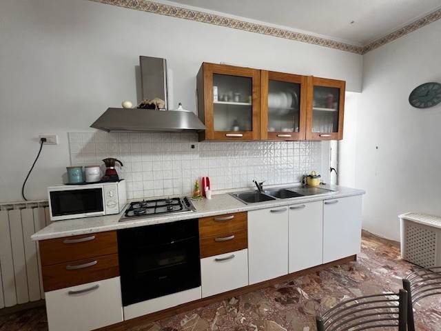 Appartamento a Follonica in Via Emilio Bicocchi, 113 - Foto 4