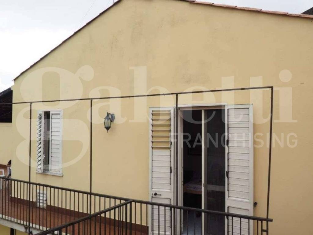 Casa indipendente a Fiumefreddo di sicilia in via Regina Margherita, 64 - Foto 3