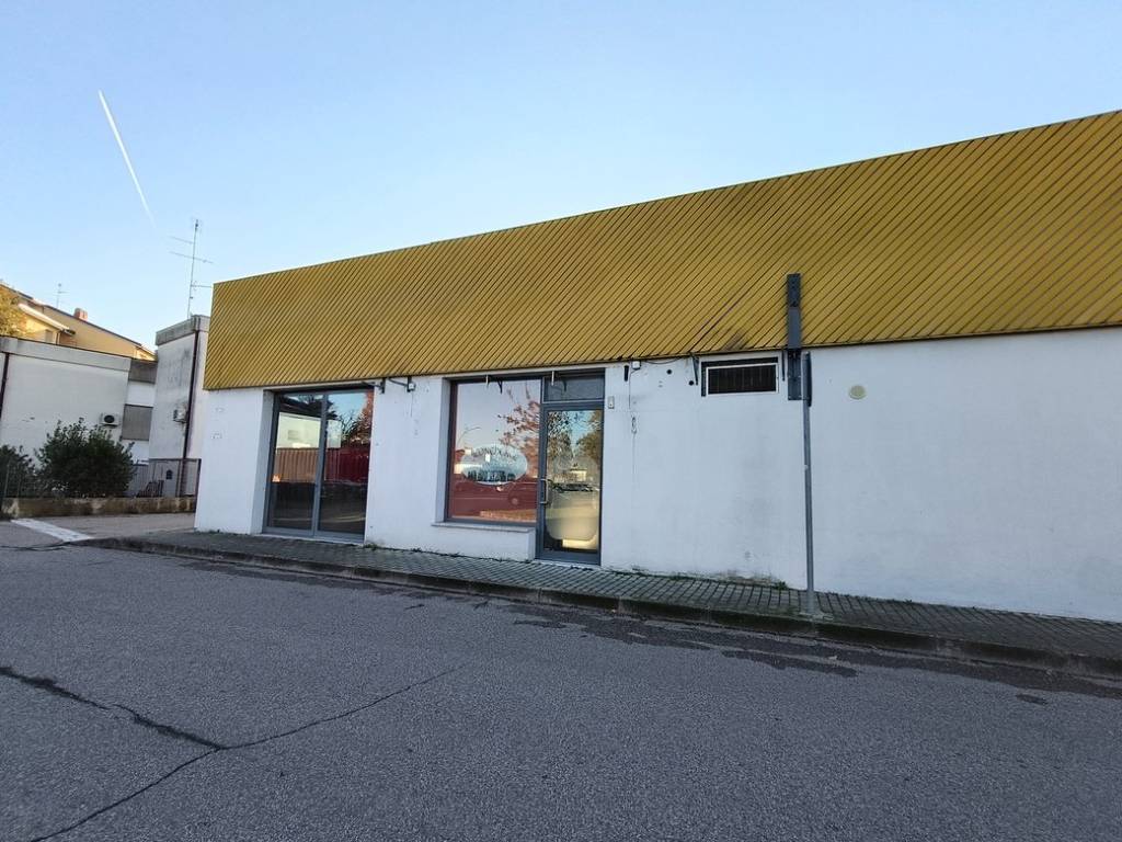 Immobile a Argenta in Via Luigi Magrini, 20 - Foto 3