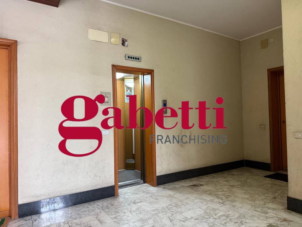 Attico / mansarda a Caserta in Via Laviano, 132 - Foto 4