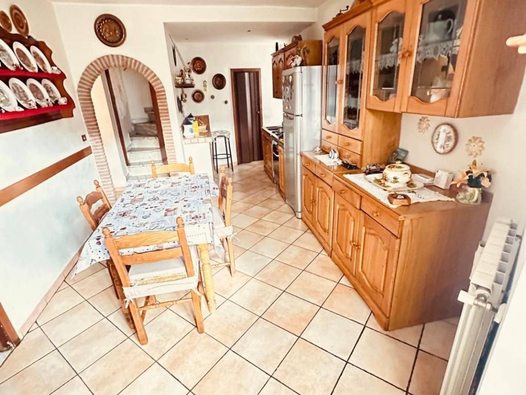Appartamento a Velletri in Via San Lorenzo, 11 - Foto 2