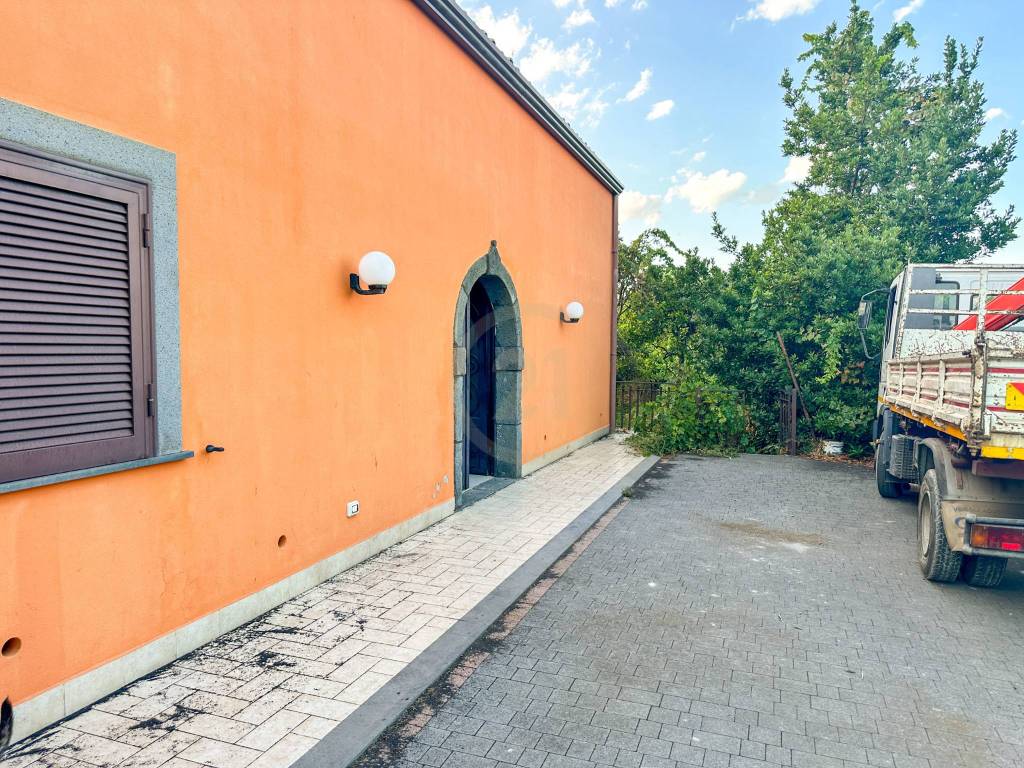 Villa a Santa venerina in Via Provinciale - Foto 2