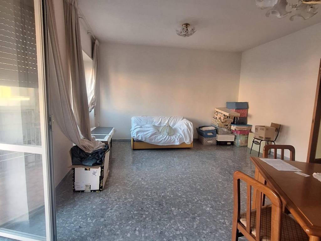 Appartamento a Terracina in Via del Fiume, 27 - Foto 4