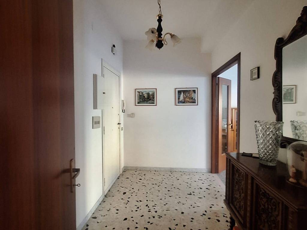 Appartamento a Terracina in Via del Fiume, 27 - Foto 5