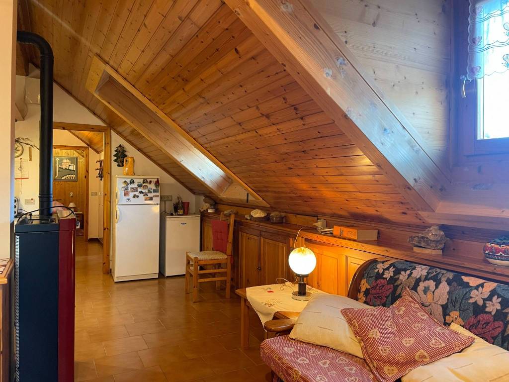 Attico / mansarda a Folgaria in Località Virti, 12 - Foto 2