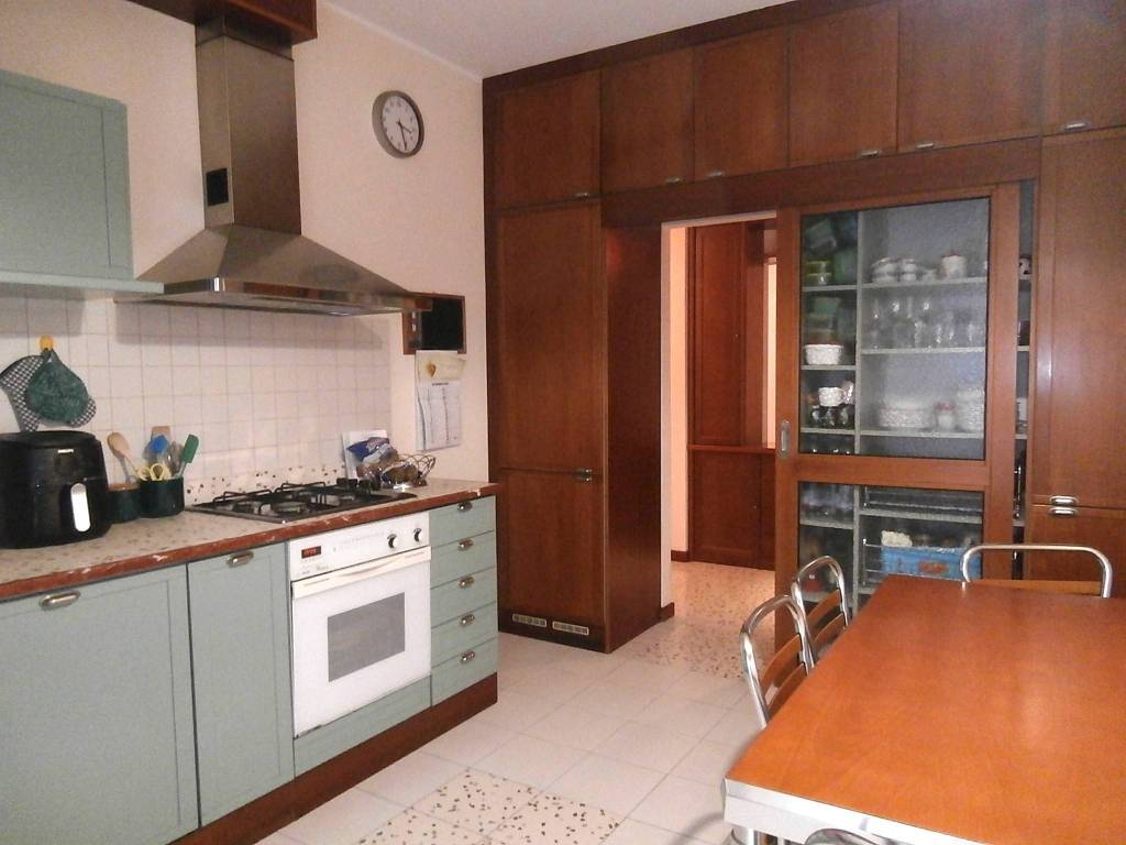 Appartamento a Lecco in Via Giovanni Amendola, 27 - Foto 4