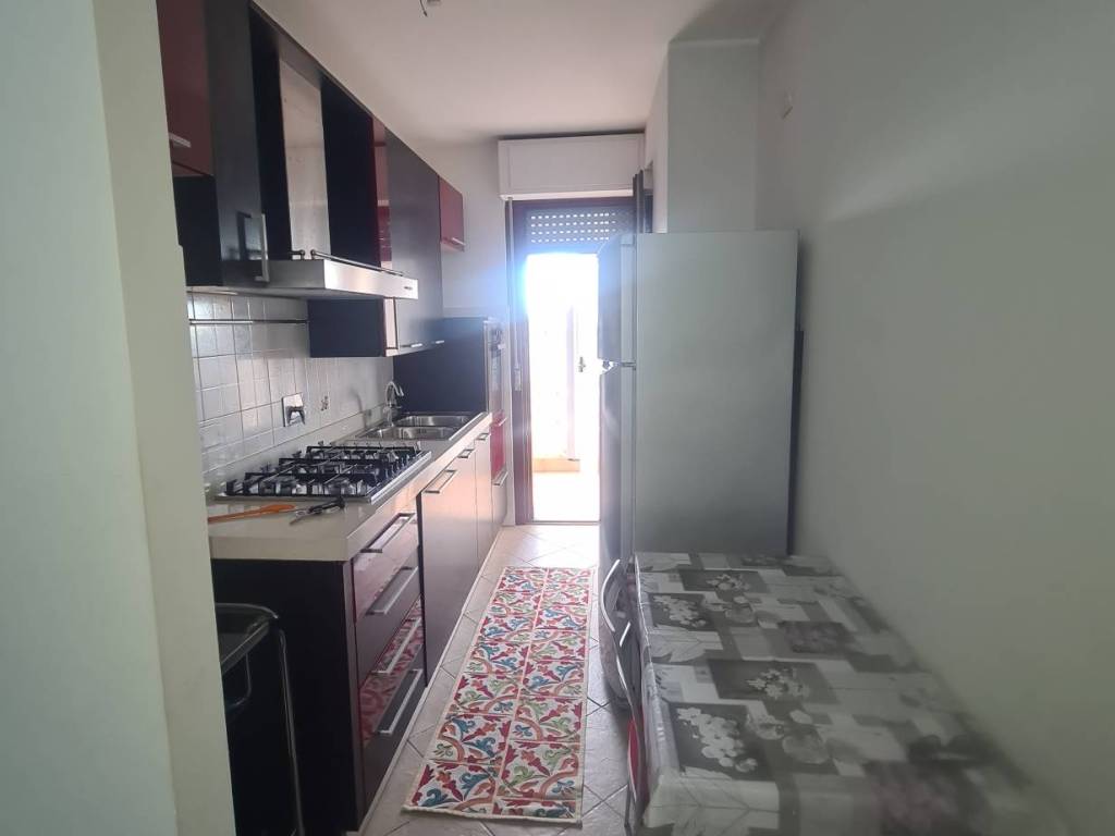 Appartamento a Pomezia in Piazza P.I.Nervi - Foto 5