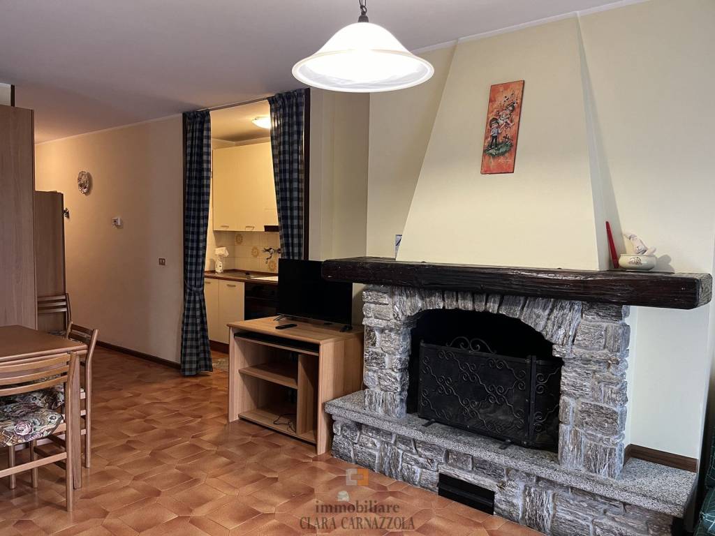 Appartamento a Chiesa in valmalenco in Via Bernina - Foto 3