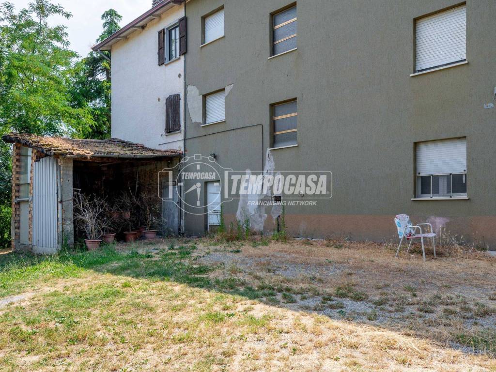 Appartamento a Casina in Via Paullo Banzola - Foto 2