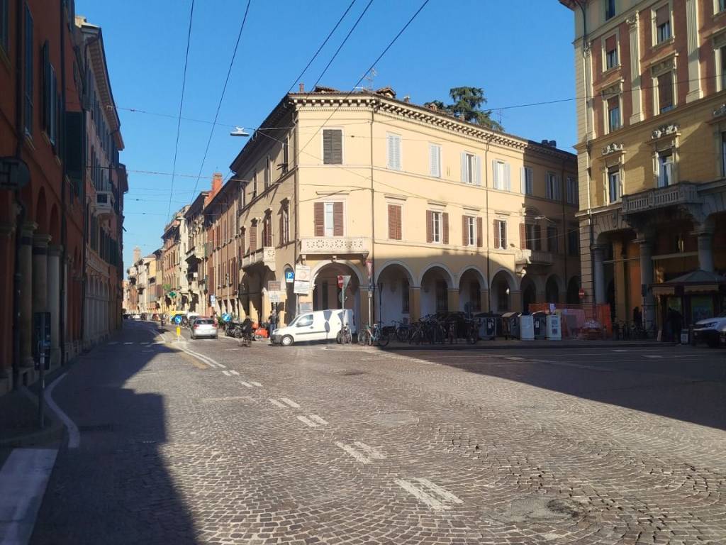 Immobile a Bologna in Via Santo Stefano, 84 - Foto 4