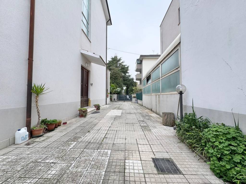 Appartamento a Rimini in Viale Zuetina - Foto 4
