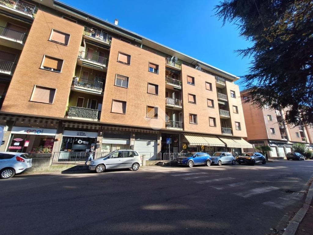 Appartamento a Magenta in Via S. Caterina da Siena, 13 - Foto 3