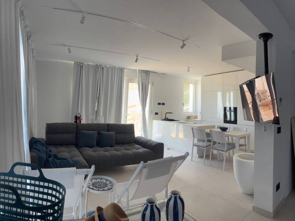 Appartamento a Bergeggi in Via Mede, 13 - Foto 3