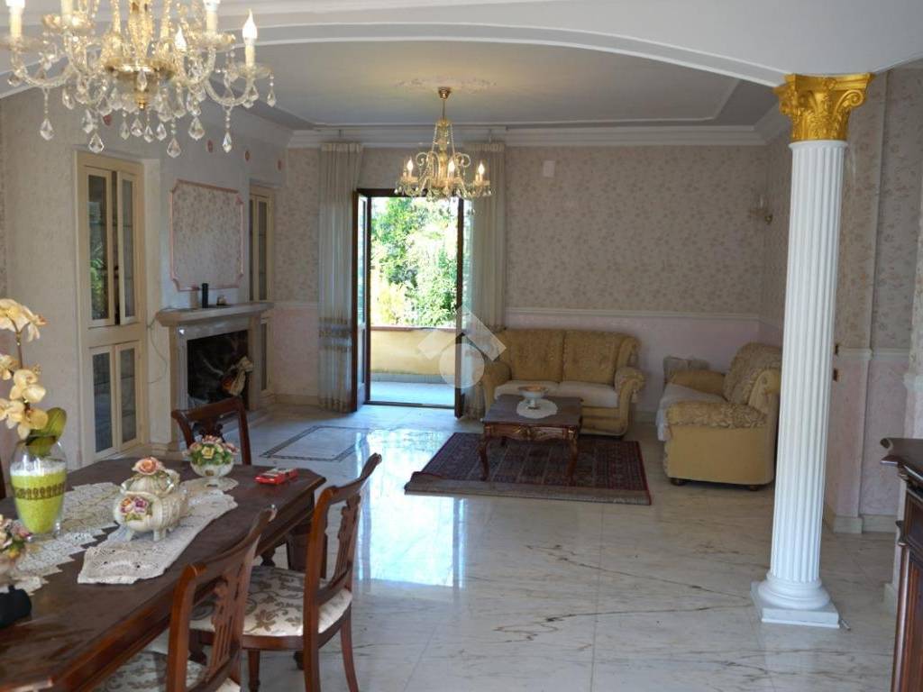 Casa indipendente a Battipaglia in Via Spineta - Foto 5