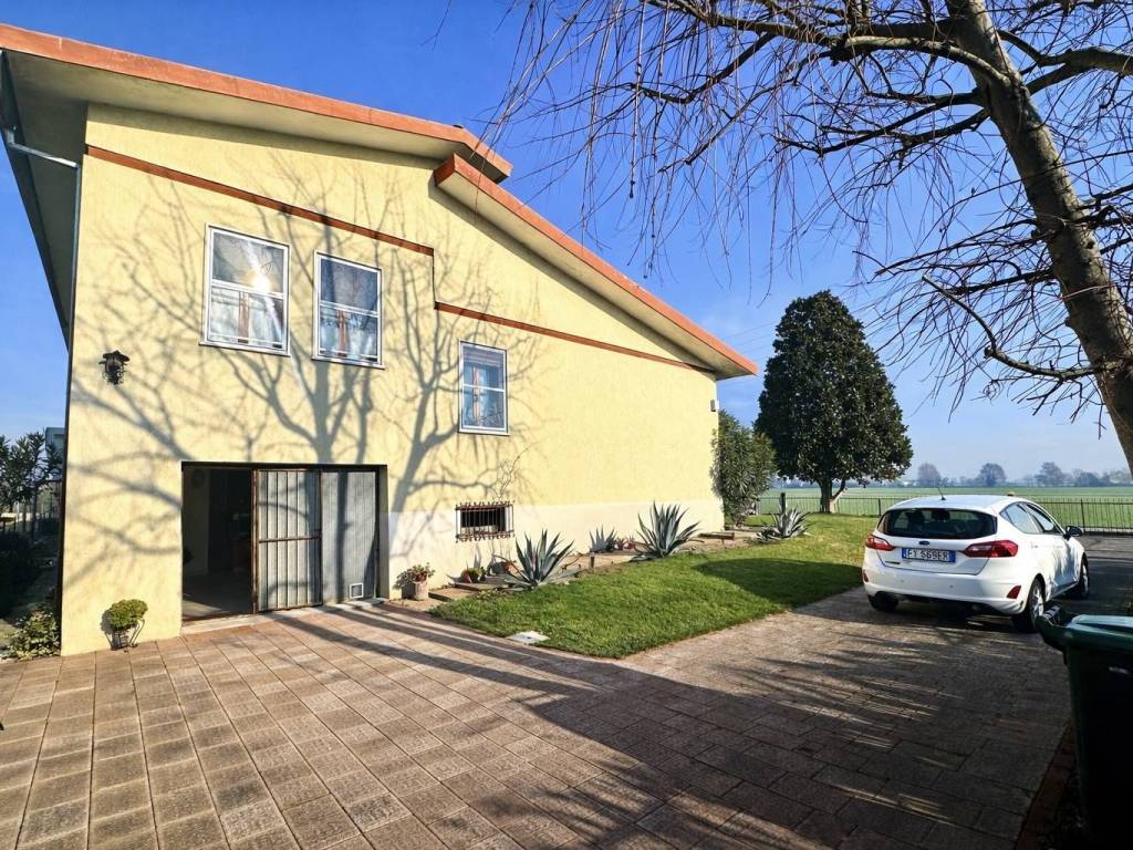 Villa a Noventa vicentina in Via Capovilla, 42 - Foto 4