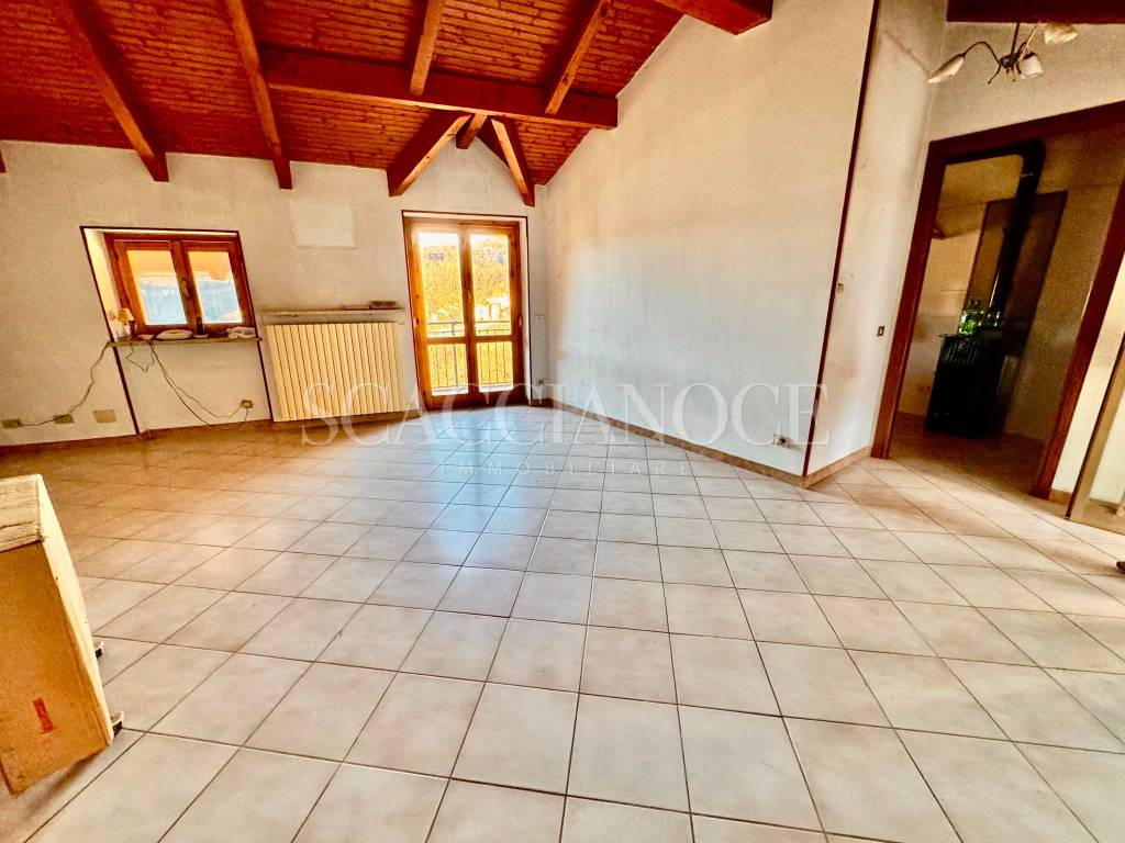 Villetta a schiera a Valdilana in Borgata Buccio - Foto 3