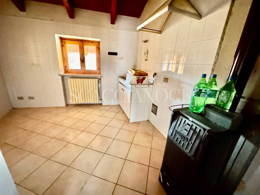 Villetta a schiera a Valdilana in Borgata Buccio - Foto 4