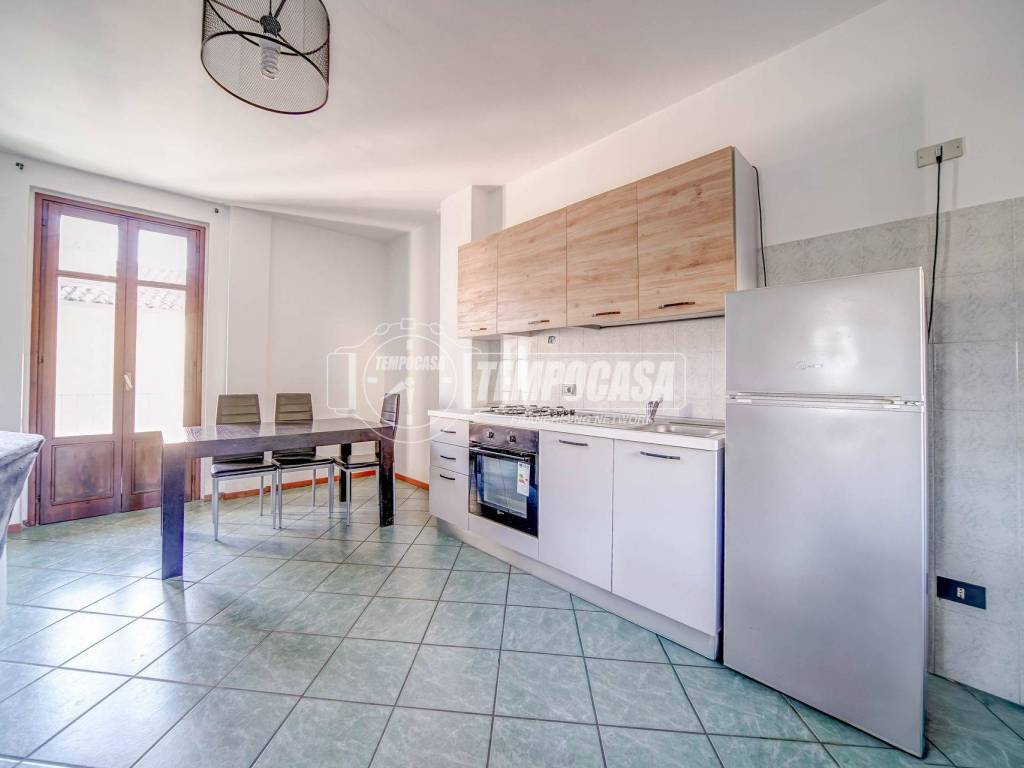 Appartamento a Castelletto sopra ticino in Vico Garibaldi - Foto 3