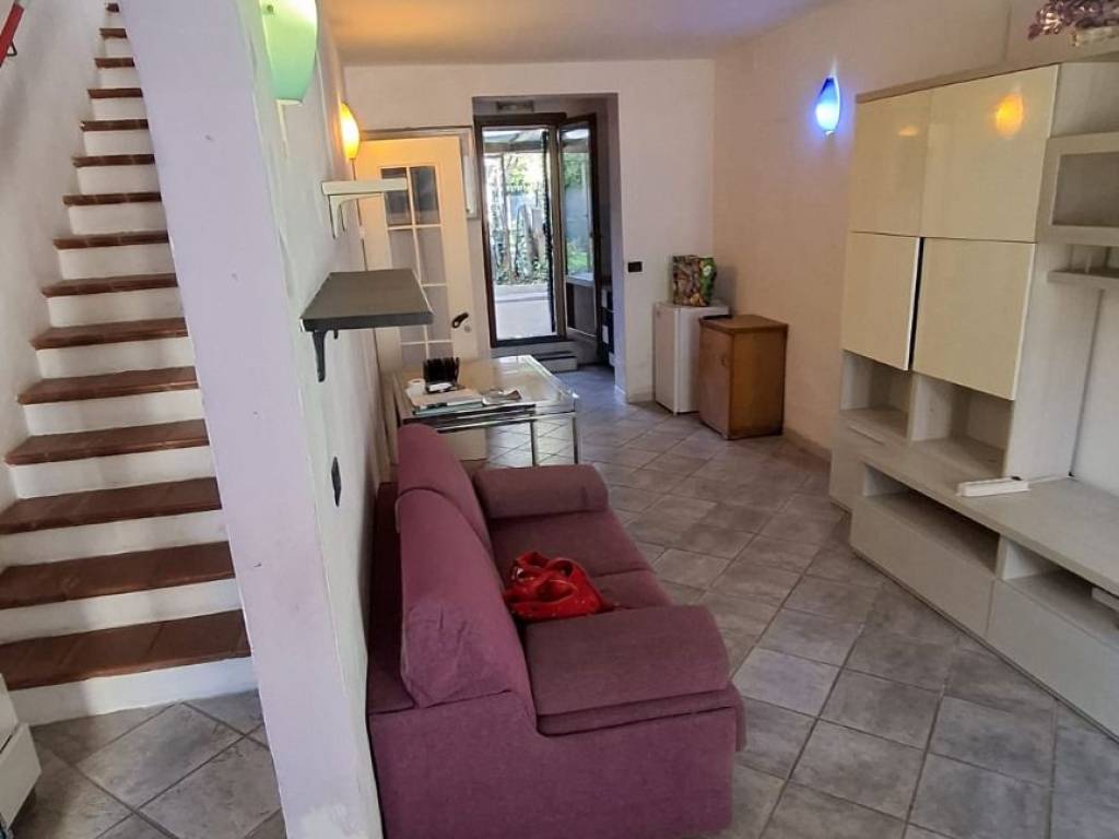 Casa indipendente a Collesalvetti in Via Don Luigi Sturzo - Foto 2