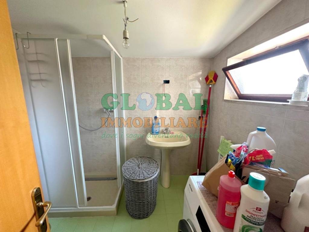 Palazzo / stabile a Castelnuovo in via Spin, 1 - Foto 4