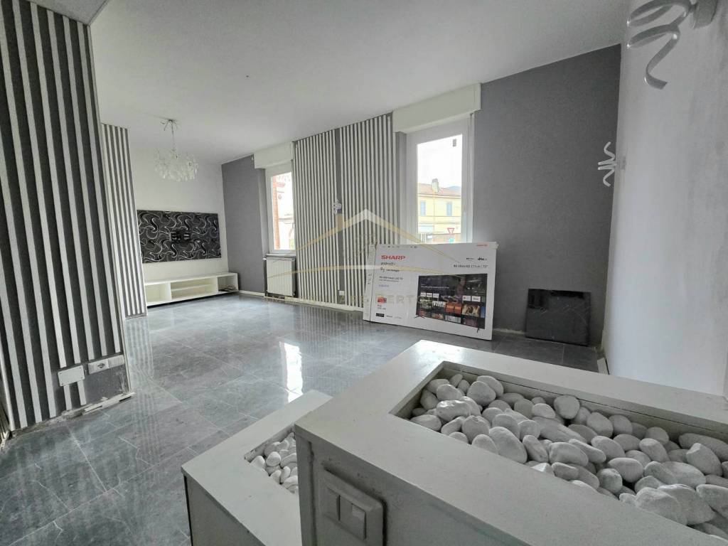 Appartamento a Borgosesia in Largo Giuseppe Magni, 4 - Foto 5