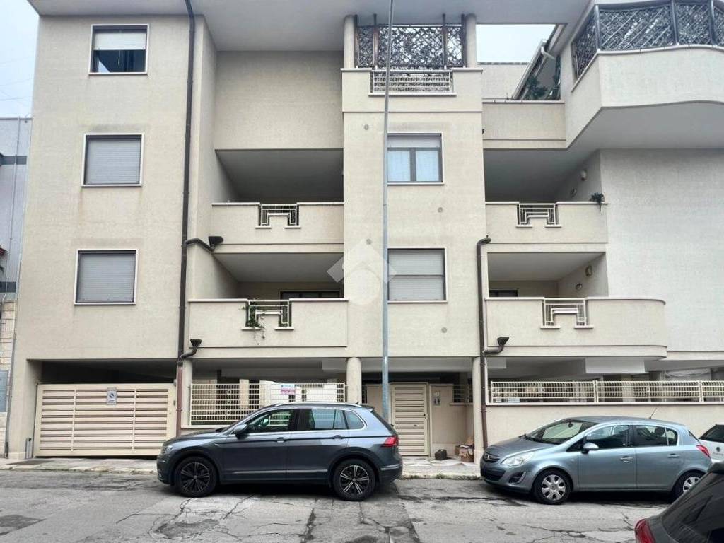 Appartamento a Brindisi in Via Aleandro Gerolamo, 31 - Foto 3