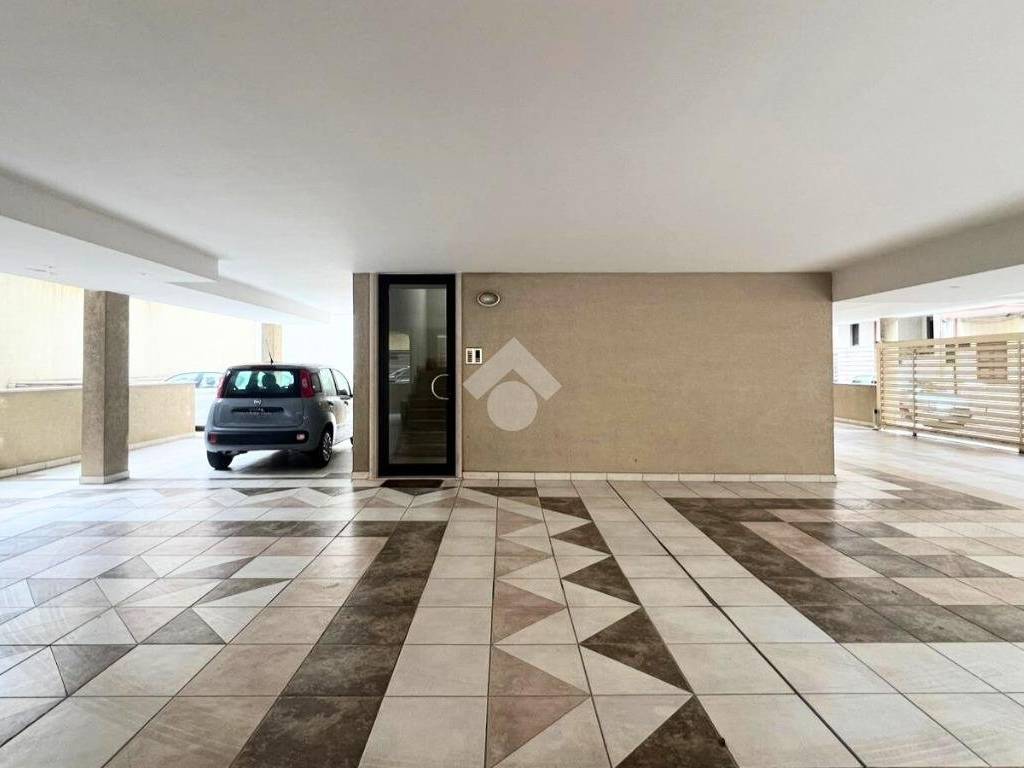 Appartamento a Brindisi in Via Aleandro Gerolamo, 31 - Foto 4