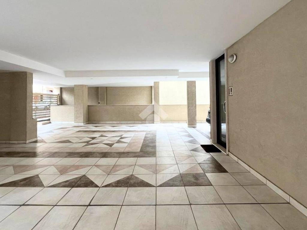 Appartamento a Brindisi in Via Aleandro Gerolamo, 31 - Foto 5