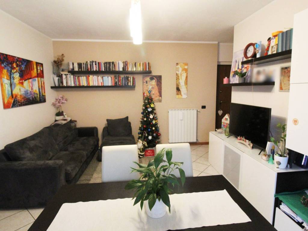 Appartamento a Gorla minore in Via Roma, 11 - Foto 3