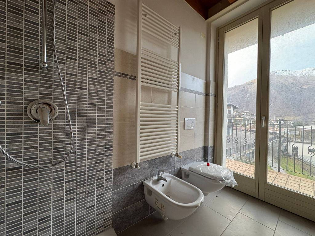 Appartamento a Oltre il colle in Via Roma, 439 - Foto 2