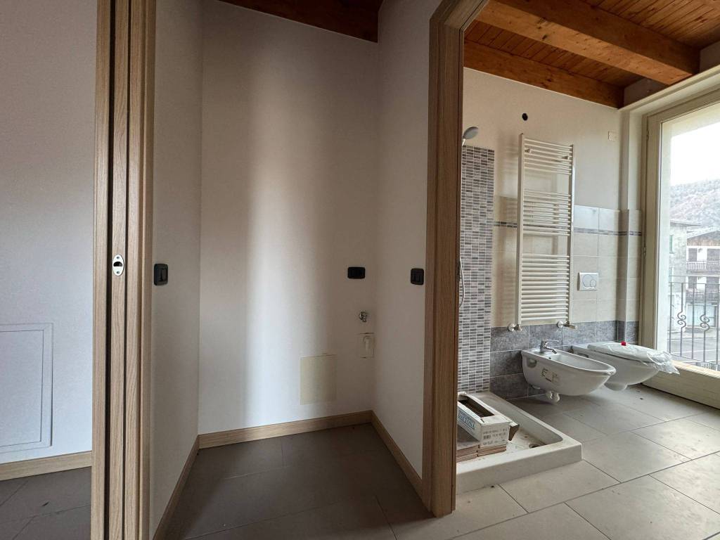 Appartamento a Oltre il colle in Via Roma, 439 - Foto 4