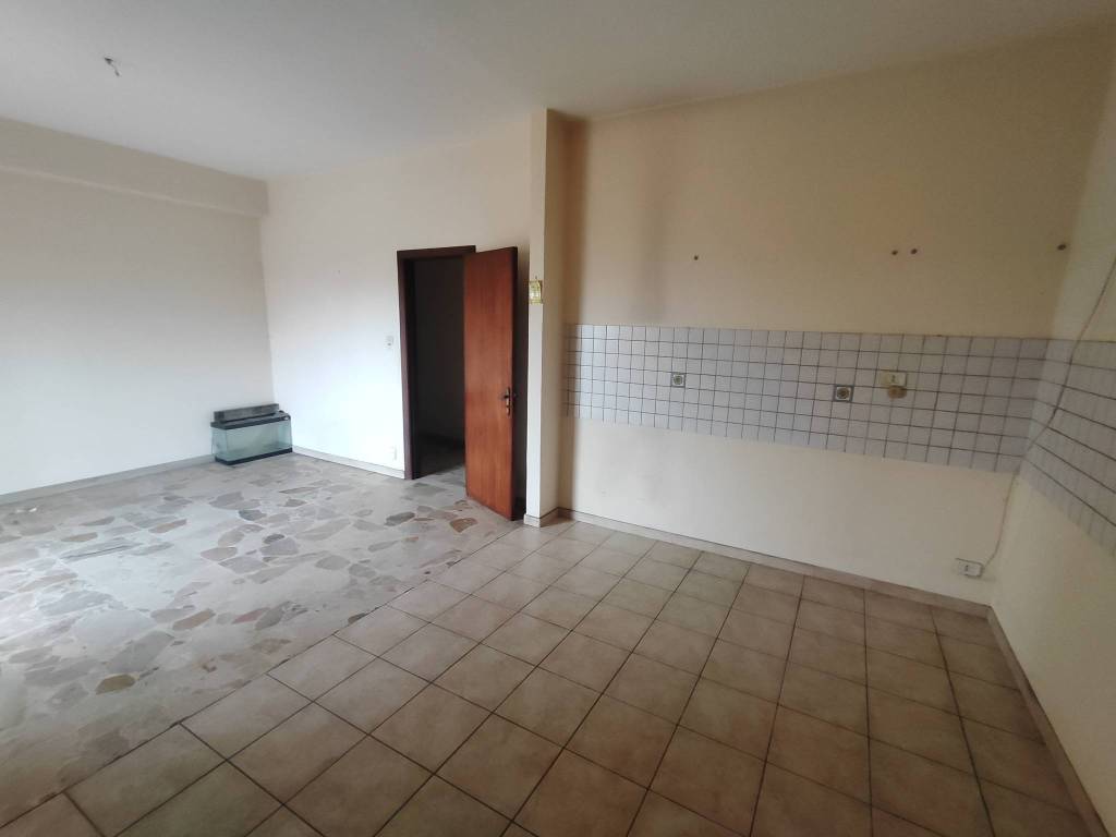 Appartamento a Catania in Via Giacomo Leopardi, 228 - Foto 2