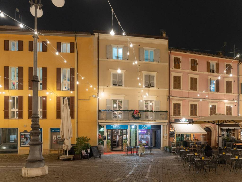 Immobile a Fano in Piazza 10 Settembre - Foto 4