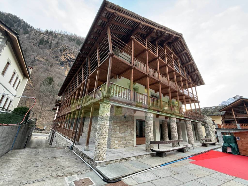 Immobile a Alagna valsesia in piazza regina margherita, 1 - Foto 4