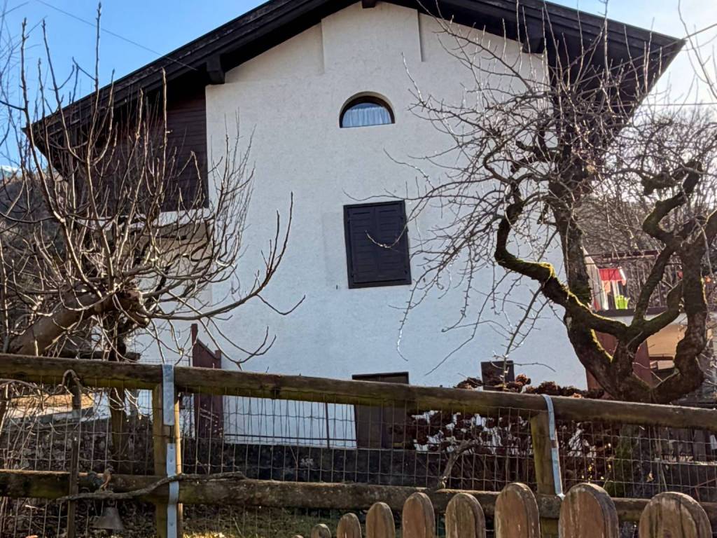 Casa indipendente a Cavedine in Via del Bert - Foto 2