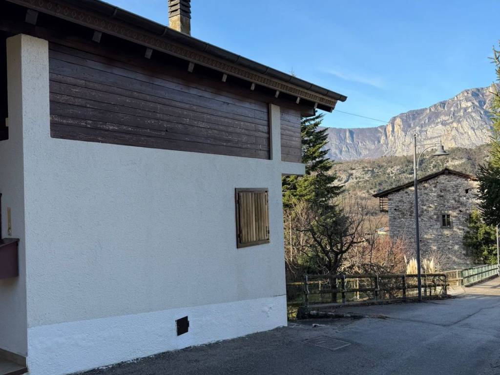 Casa indipendente a Cavedine in Via del Bert - Foto 3