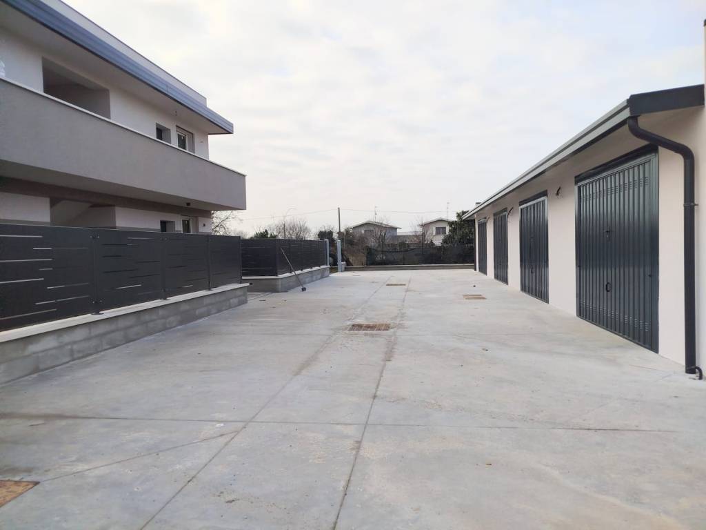 Appartamento a Carpenedolo in Via Santa Giulia - Foto 2