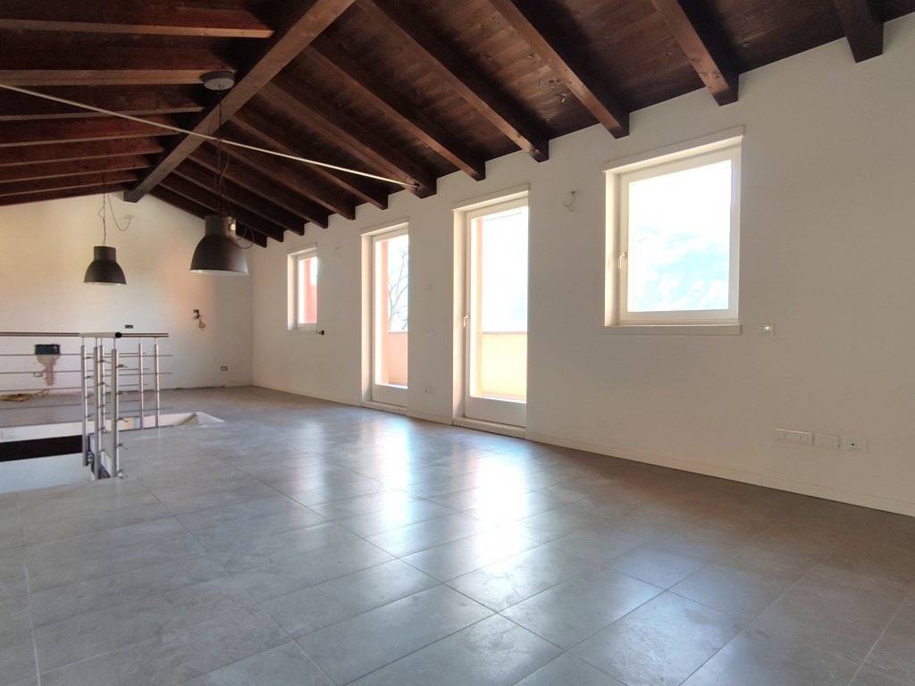 Attico / mansarda a Trento in Via del Rio Stolzano, 1 - Foto 3