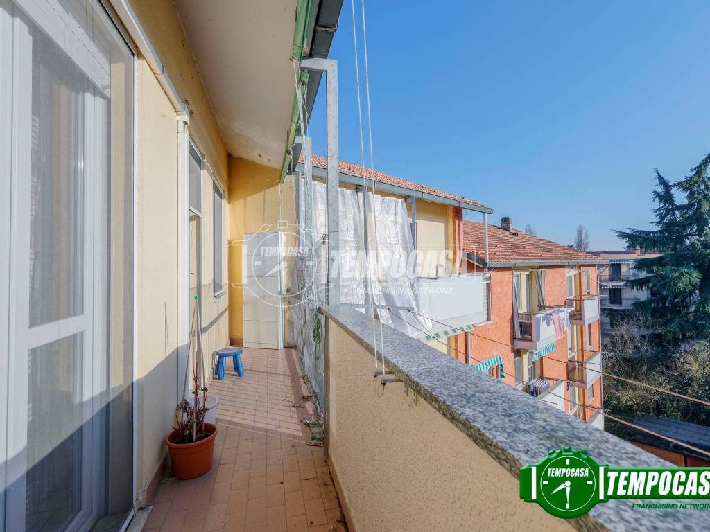 Appartamento a Binasco in Via Marconi - Foto 2