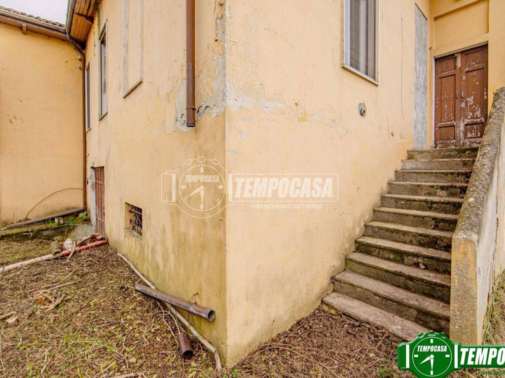 Villa a Mezzanino in Via Busca - Foto 2