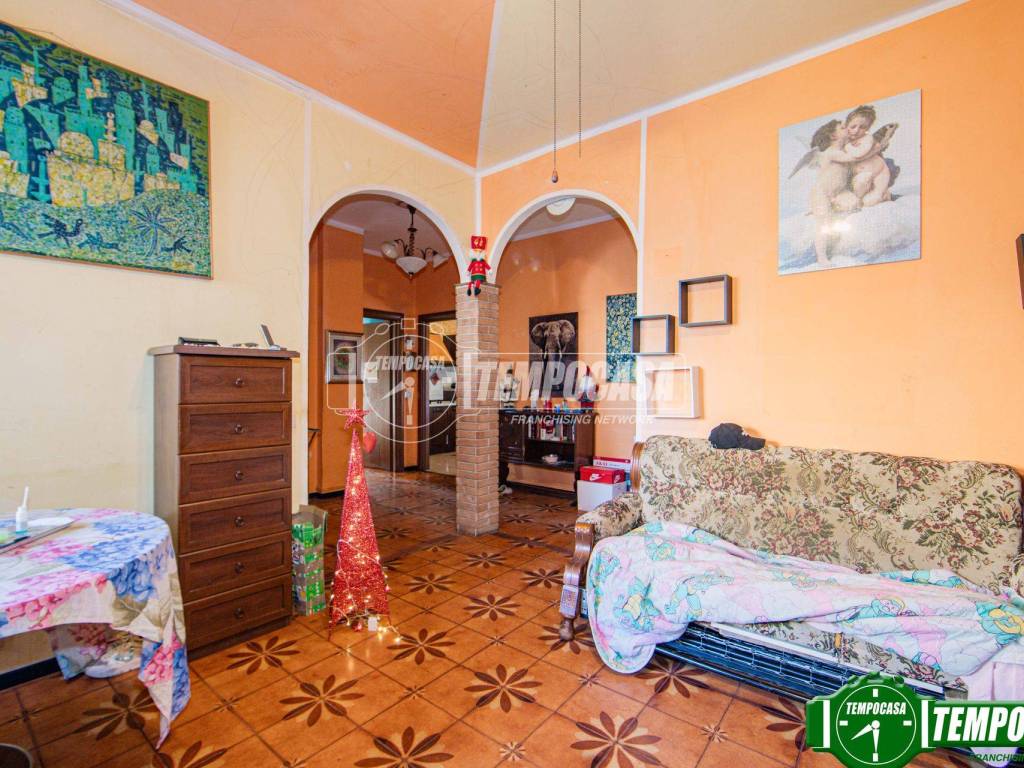 Appartamento a Voghera in Via Tortona - Foto 2