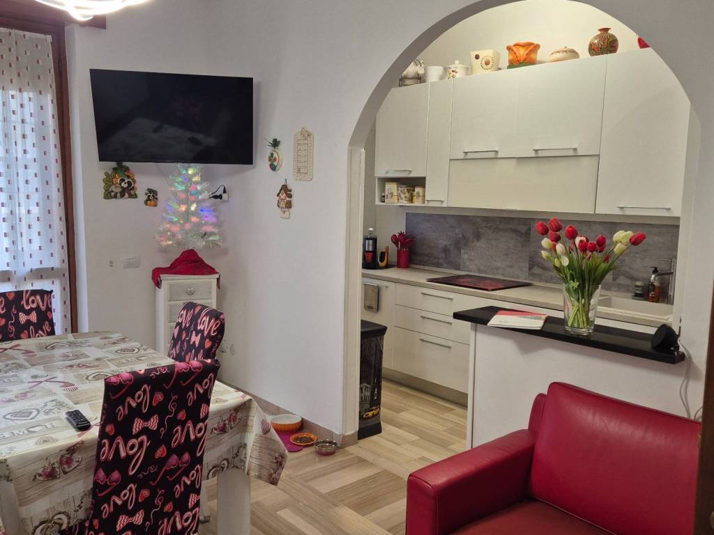 Appartamento a Pioltello in Via Antonio Canova - Foto 3