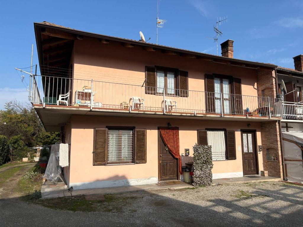 Appartamento a Monticello d'alba in Via Stazione, 37 - Foto 2