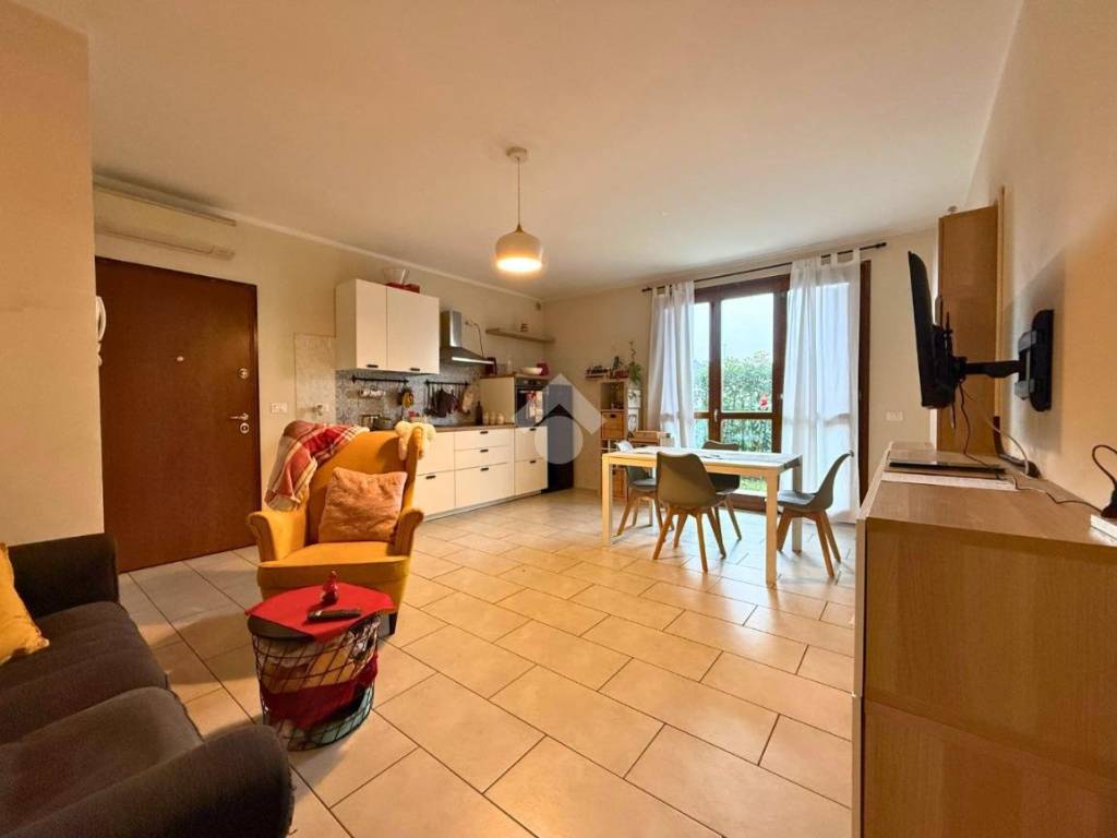 Appartamento a Dalmine in Via Bastone, 143 - Foto 3