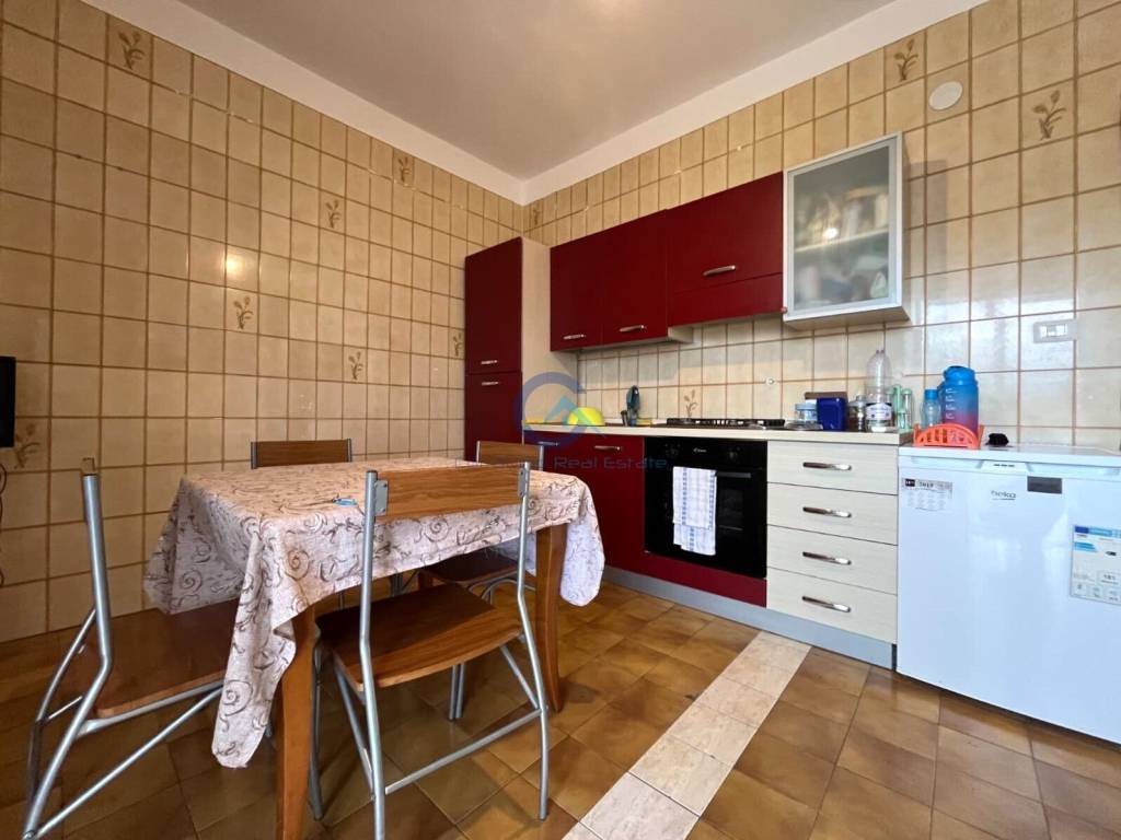 Appartamento a Catanzaro in Via Colombo Cristoforo, 20 - Foto 3