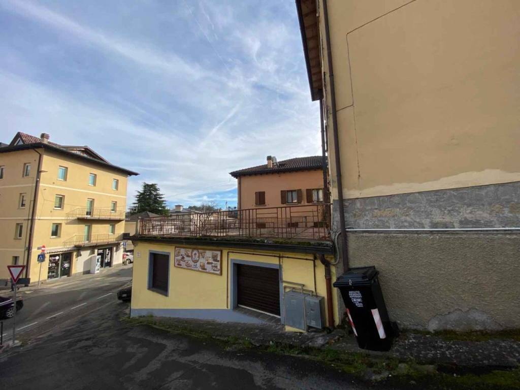 Villa a Castelnovo ne' monti in Via Roma - Foto 5