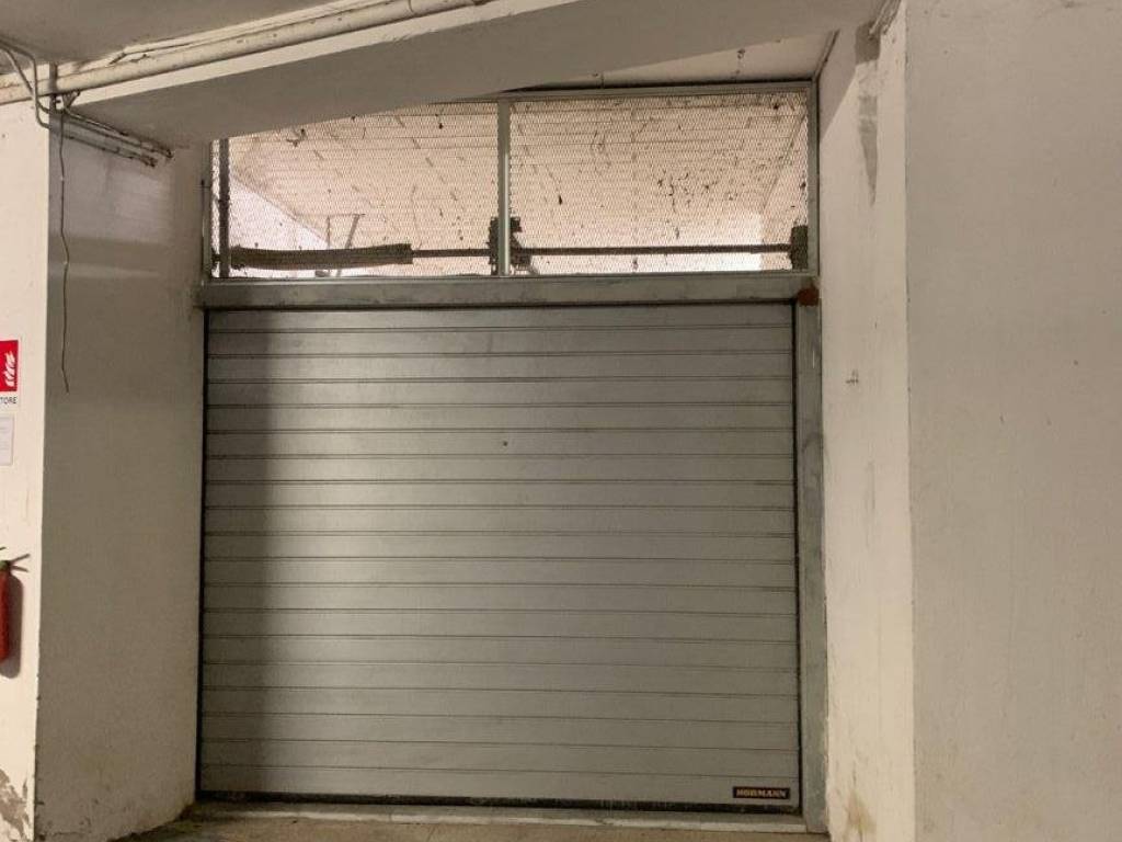 Box / garage a Bologna in Via delle Lame, 75 - Foto 4