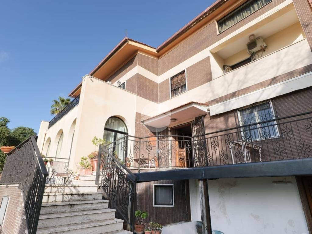 Villa a Torre del greco in Via viuli, 12 - Foto 3