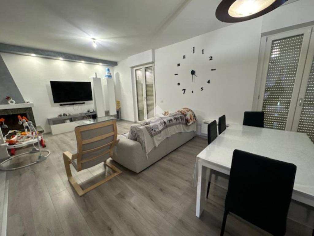 Villetta a schiera a Cannara in Via Carlo Alberto Dalla Chiesa - Foto 3