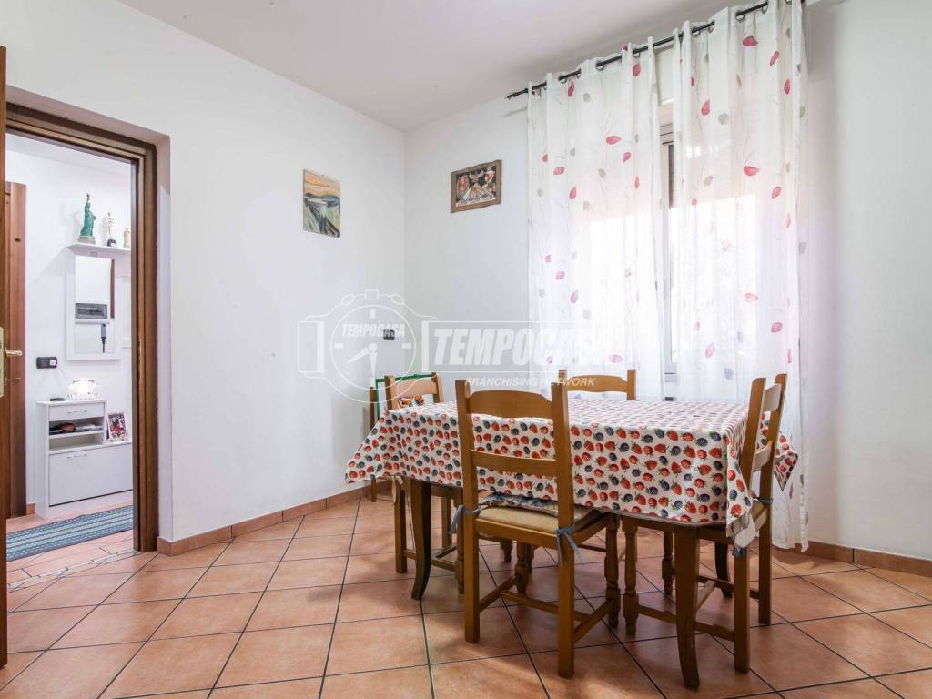 Appartamento a Paderno dugnano in Via Pietro Micca - Foto 3